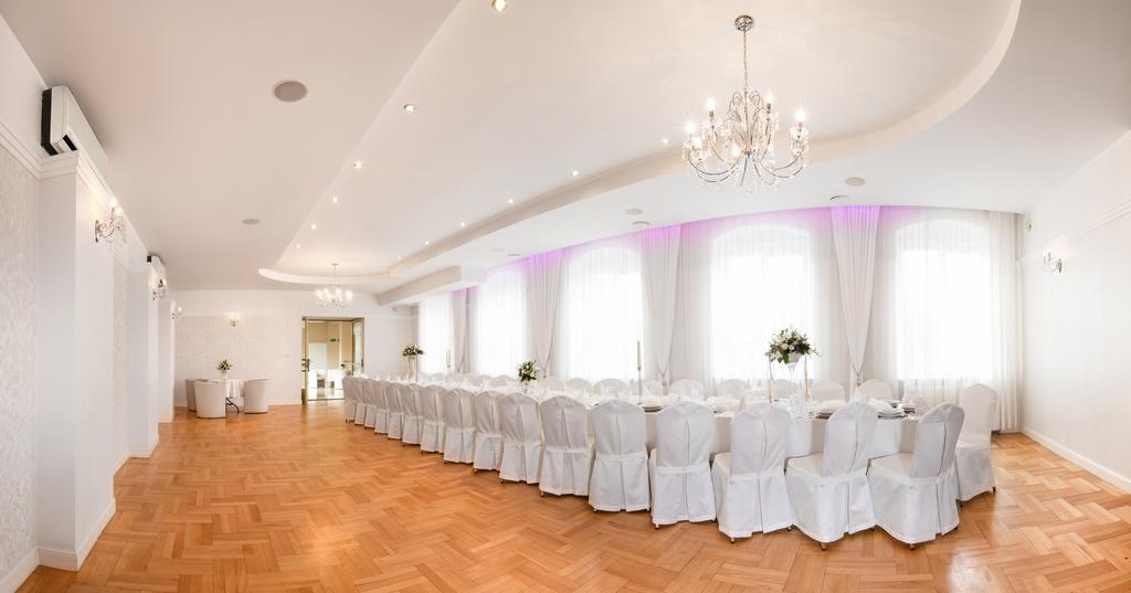Hotel Piemont Pabianice Dış mekan fotoğraf