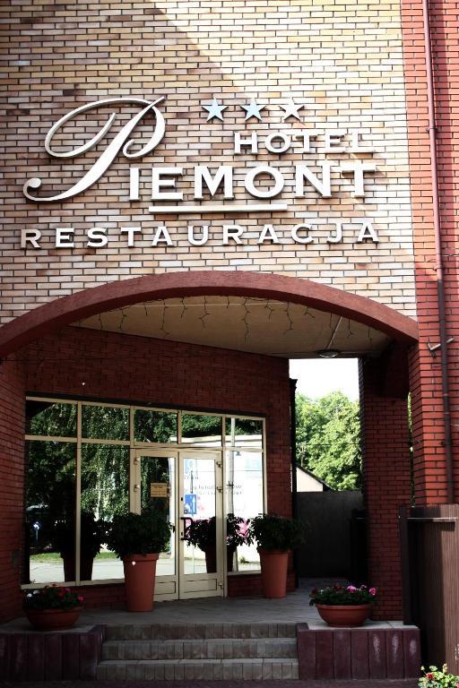 Hotel Piemont Pabianice Dış mekan fotoğraf