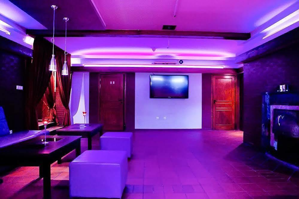 Hotel Piemont Pabianice Dış mekan fotoğraf